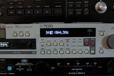 Akai S700 (nero super