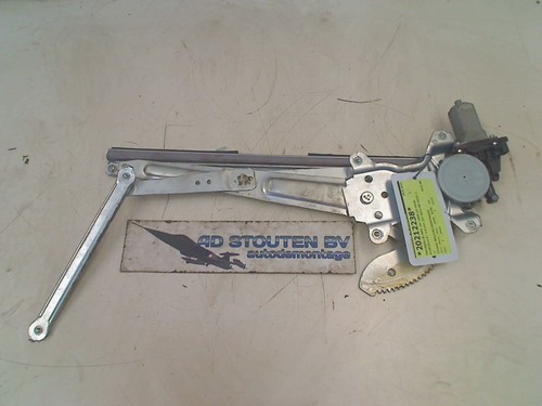 Front window lift mechanism - front,