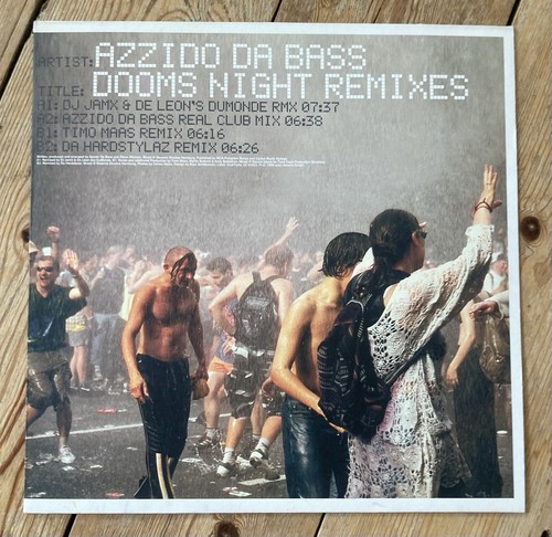 Azzido bass dooms - -, night