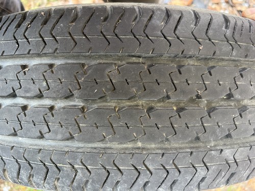 Pneumatico nuovo pirelli - pneumatico,