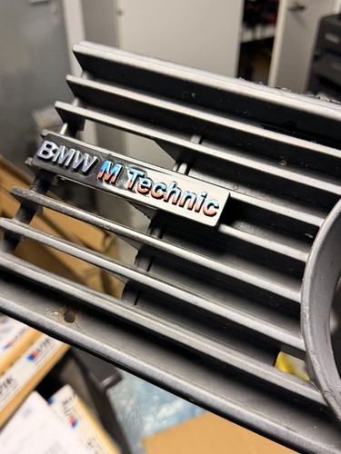 Bmw e30 technik emblem - e30, m