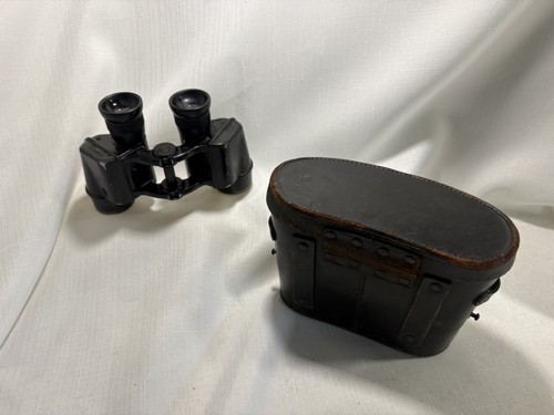Scarso binocolo tedesco