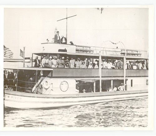 New river excursion boat - river',