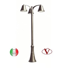 Lampione esterno moderno tre
