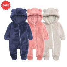 Pagliaccetto con cappuccio