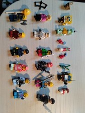 Lotto Lego X16 Spongebob/Casual + Accessori 