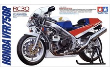 Tamiya 14057 - 1/12 Honda Vfr