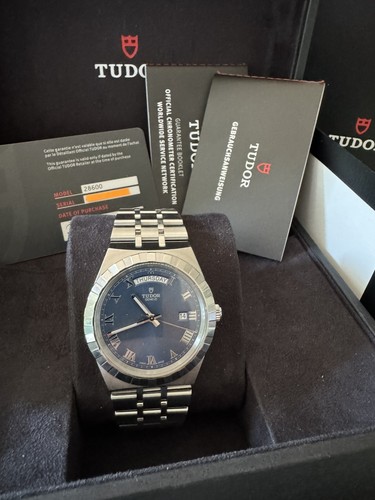 Tudor royal day - royal, 28600