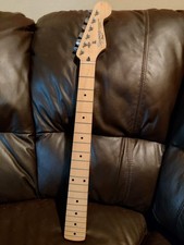 Squier Serie II Stratocaster