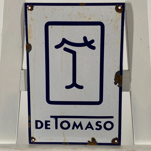 Tomaso insegna - -,