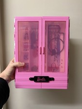 Barbie Fashionistas rosa