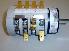 COMMUTATORE 16A SALDATRICI A