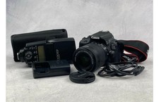 Canon EOS 100D, con obiettivo 18-55 mm, con batteria e caricabatteria e Canon +