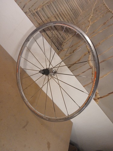 Roue arrière mavic ksyrium - roue,