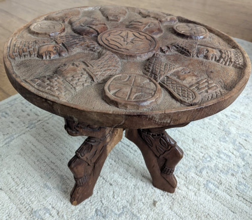 Sgabello vintage africano
