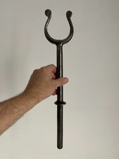 Antico scame da barca in ferro