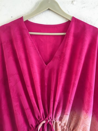 Abito tunica midi caftano rosa