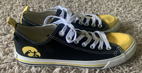 Scarpe sneakers basse