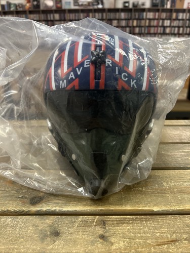 Top gun anniv - top, casco