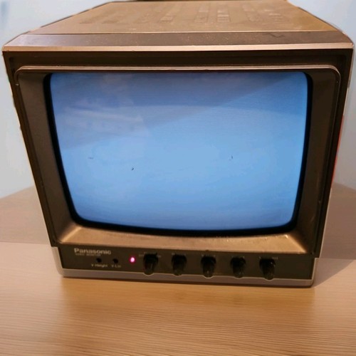 Panasonic 930u crt monitor - panasonic,