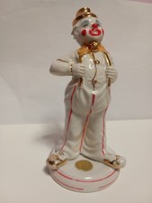 Statuina in porcellana