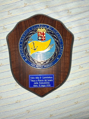 Crest scuola nautica guardia - crest,