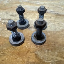 4- Craftsman Feet for Radial