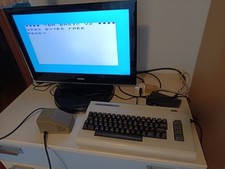 Commodore VIC 20 con accessori originali