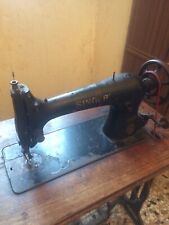 MACCHINA DA CUCIRE Singer, prima metà del 900, usata, colore nero con mobile! 