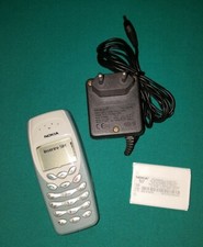 NOKIA 3410 BATTERIA ORIGINALE NUOVA E CARICABATTERIA ORIGINALE COME NUOVO