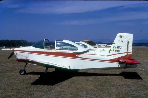 960 mrz victa airtourer - vh-mrz,