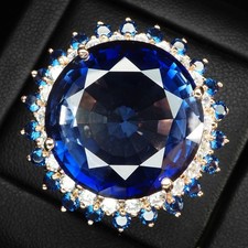 Enormi anelli aureola in