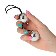 2 Palline sfere su filo Vaginali per donna con biglia interna in metallo