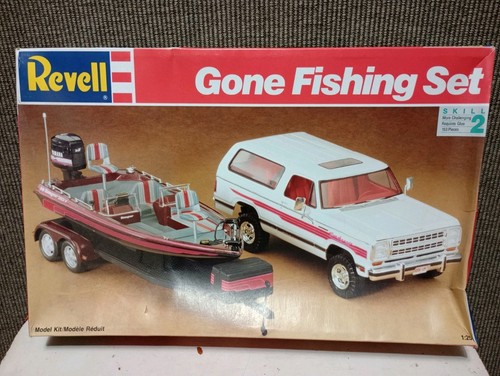 Revell gone fishing dodge - gone,