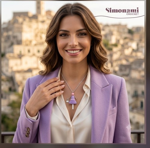 Collana bambolina uncinetto