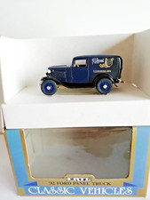 ERTL 1:43 Ford Panel Truck HL
