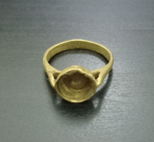 ANELLO VINTAGE STILE ROMANO