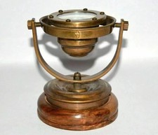 Antica bussola cardanica