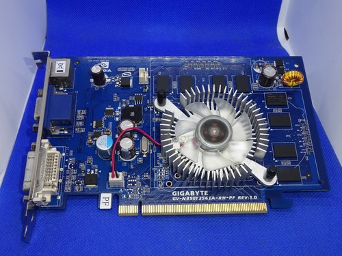 Gigabyte geforce 8500 - gigabyte,