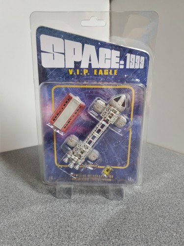 Sixteen space 1999 micro - 12,
