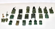Lotto set di vari mini veicoli militari vintage Marx Hasbro ROCO Lesney