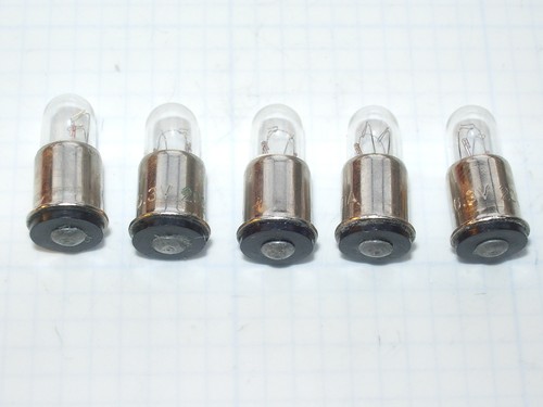 Lot pièces ampoule - pièces,