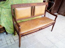 divano liberty scolpito a motivi floreali, cm 130 x 50. h 100 schienale, 