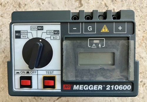 Avo megger 210600 - avo,