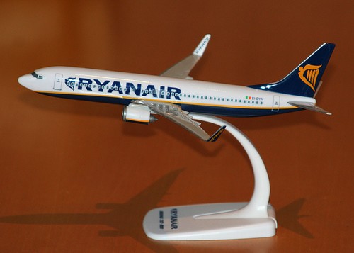 Ryanair boeing 737 - -,