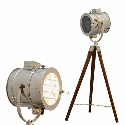 Lampada terra treppiede - da,