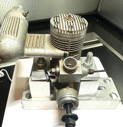 Motore 61 vintage con - motore,