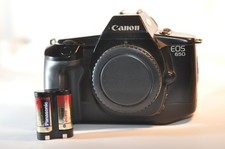 Canon EOS 650 35mm FILM SLR