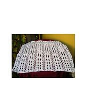 TENDINA REALIZZATA A MANO AD UNCINETTO 60x51 cm