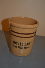 RARO BARATTOLO PUBBLICITARIO BATTITORE ROYALE DAIRY HANNOVER PENNSYLVANIA MERCE GIALLA